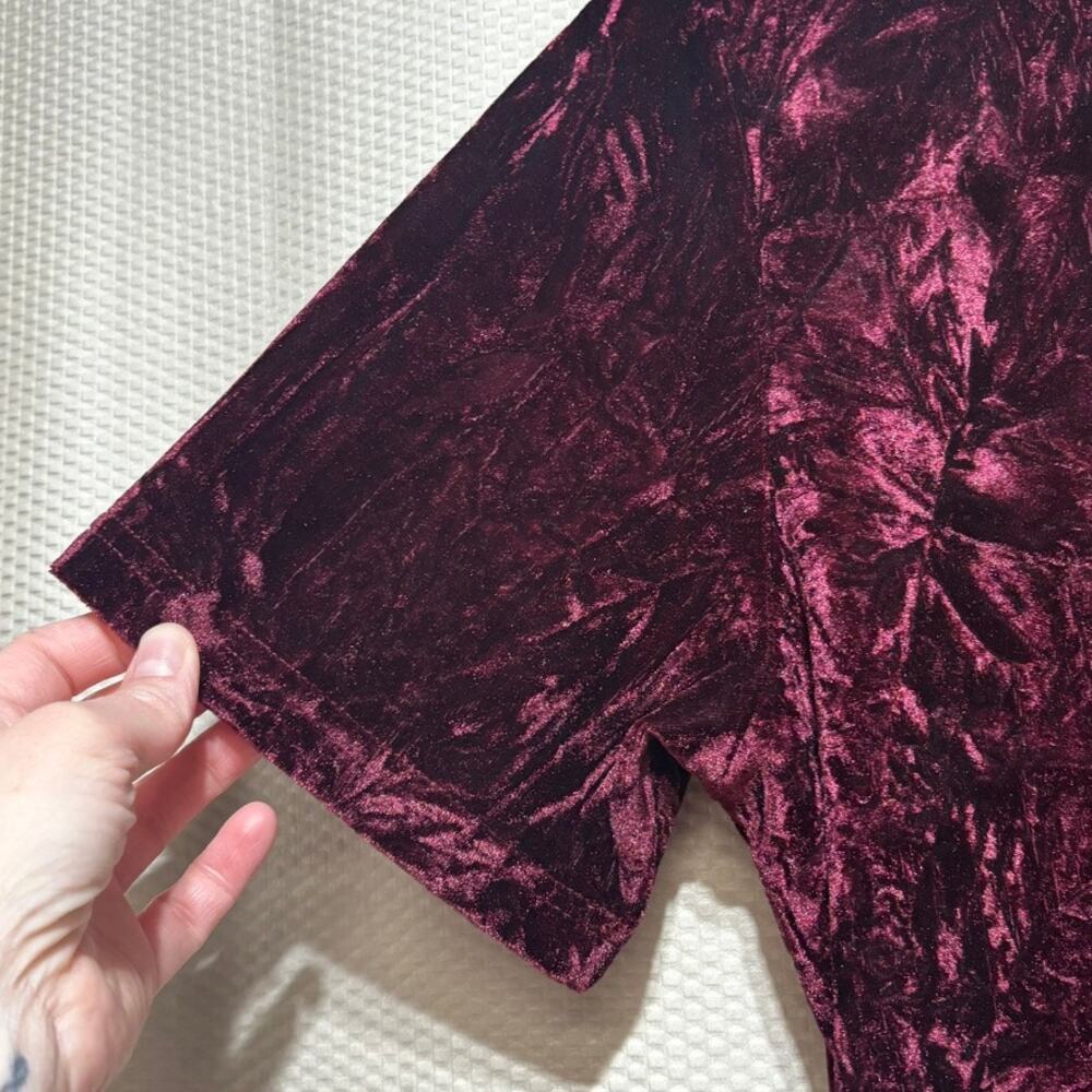 Lumiere Women's Burgundy Crushed Velvet Pockets Shirt Dress Size M Holiday Party - Picture 4 of 10